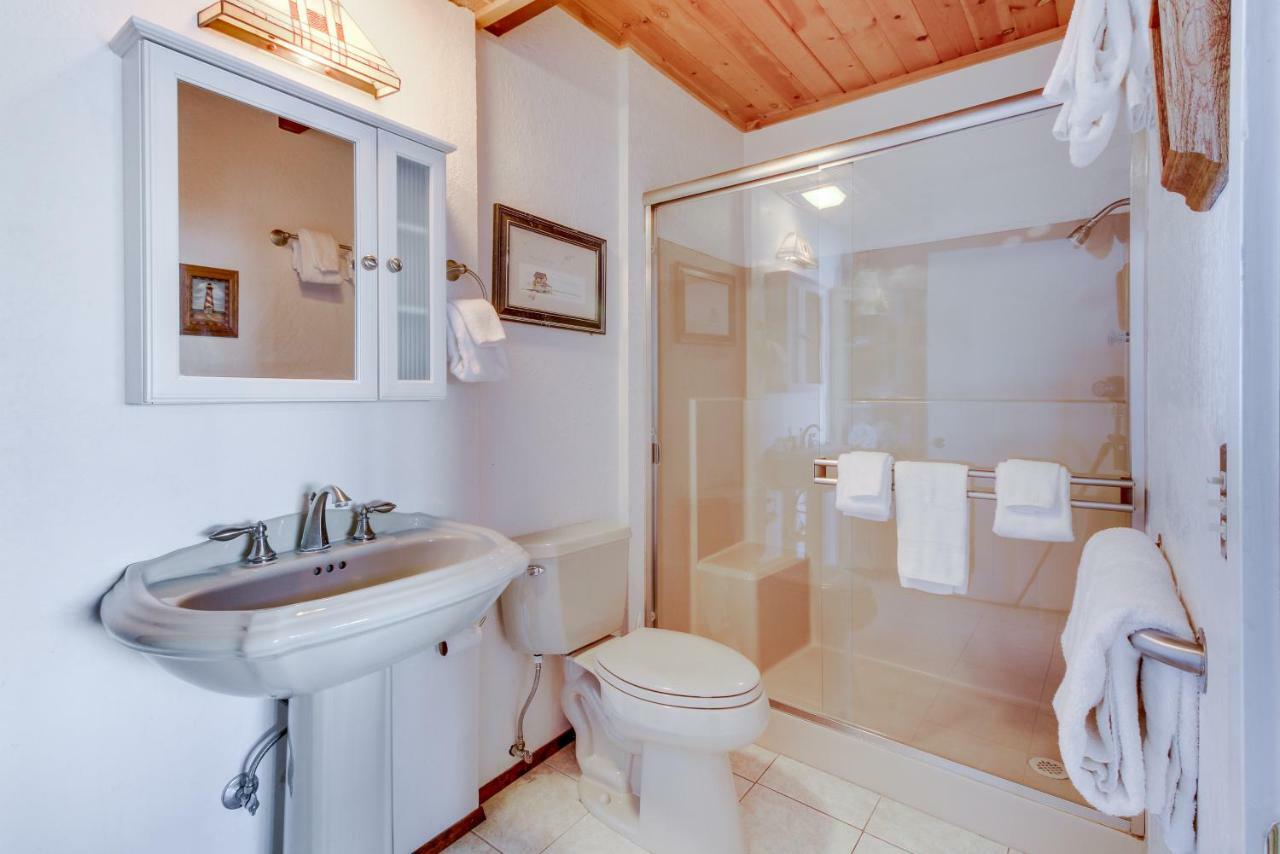 Lopez Island Hunter Bay Waterfront Home Экстерьер фото